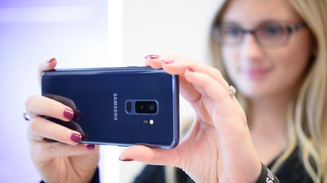 Nhung smartphone chup anh tot nhat 2018 hinh anh