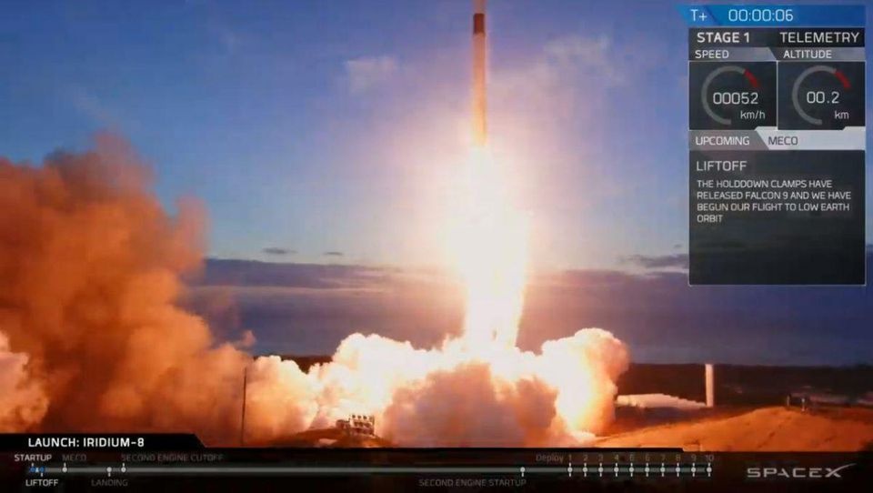 SpaceX phong ten lua vu tru dau tien trong nam 2019 hinh anh