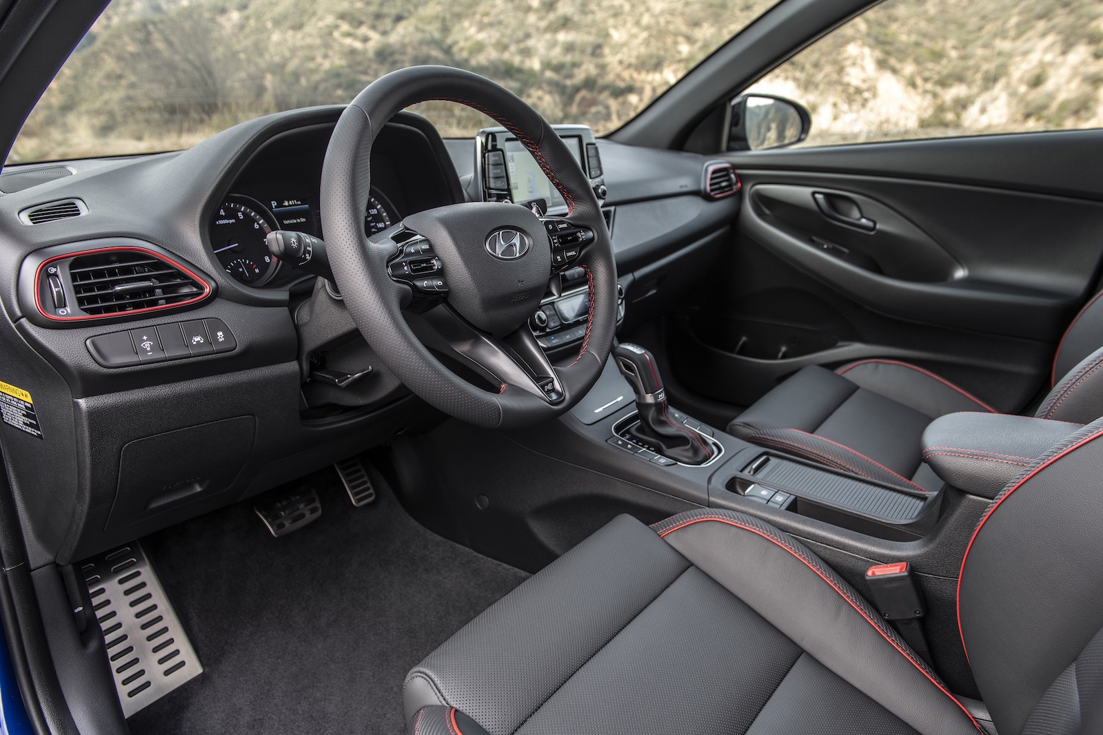 Hyundai đốt cháy bầu không khí tại triển lãm Detroit ảnh 6 Hyundai dot chay bau khong khi tai trien lam Detroit anh 6