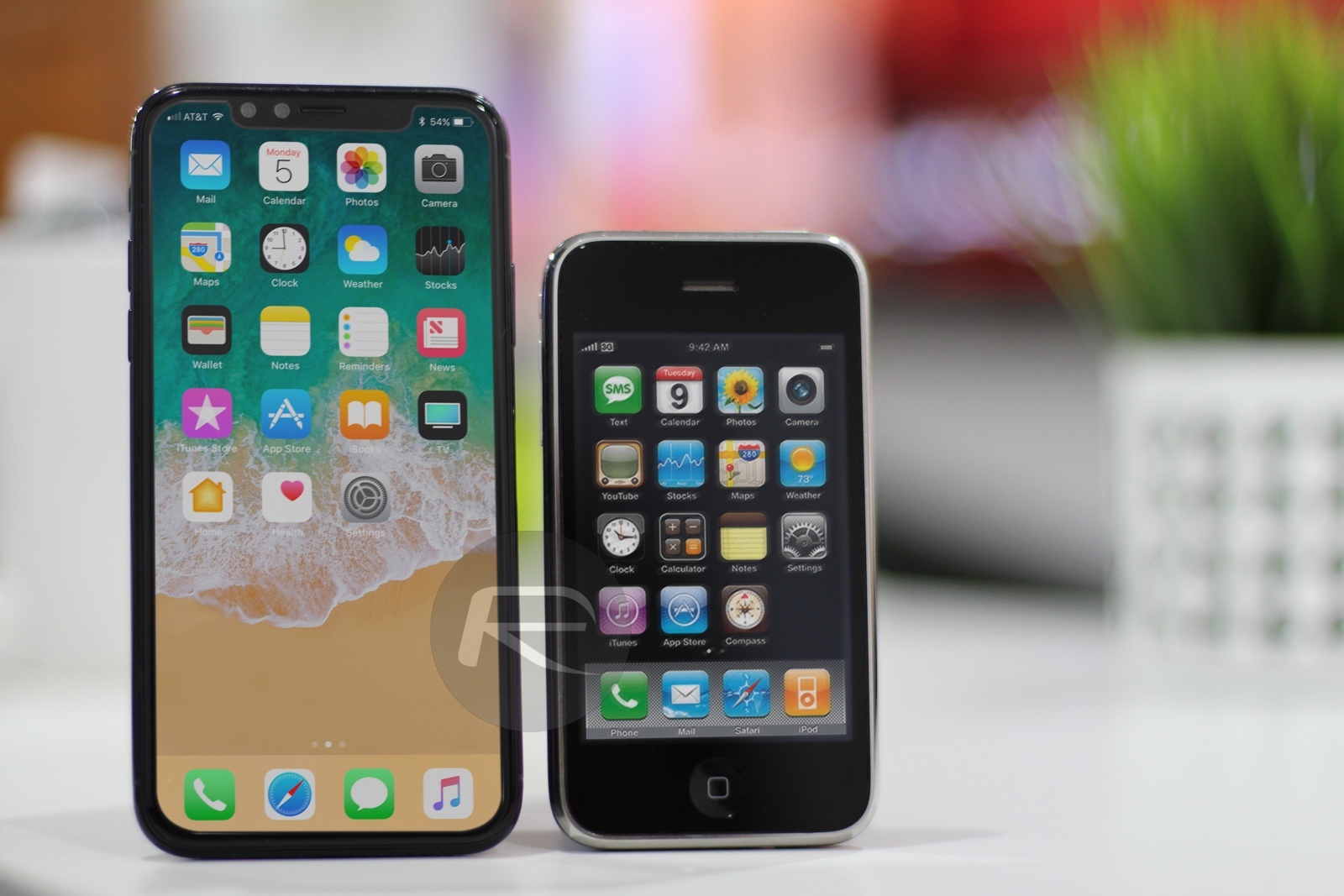 Thu thach 10 nam - cac smartphone bom tan truoc day ra sao? hinh anh