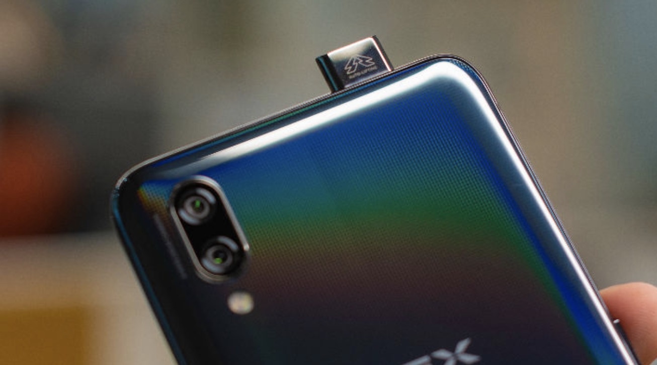 Samsung Galaxy A90 se co camera 'an nap' hinh anh