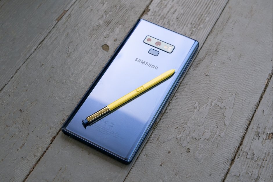 Galaxy Note co camera tren but S-Pen anh 1