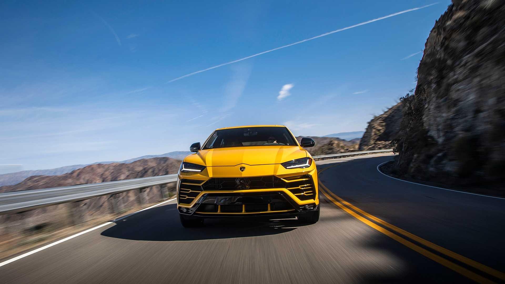 Lamborghini Urus ban chay anh 2