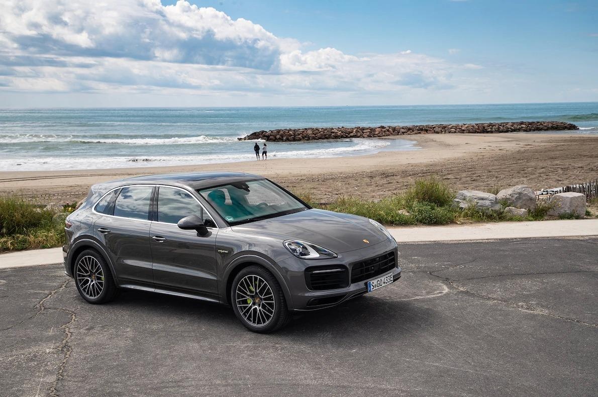 Porsche Cayenne sẽ mạnh hơn Lamborghini Urus ảnh 4 Porsche Cayenne se manh hon Lamborghini Urus anh 4