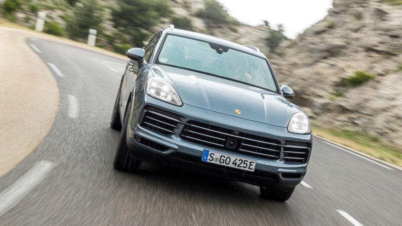 Porsche Cayenne se con manh hon ca Lamborghini Urus hinh anh