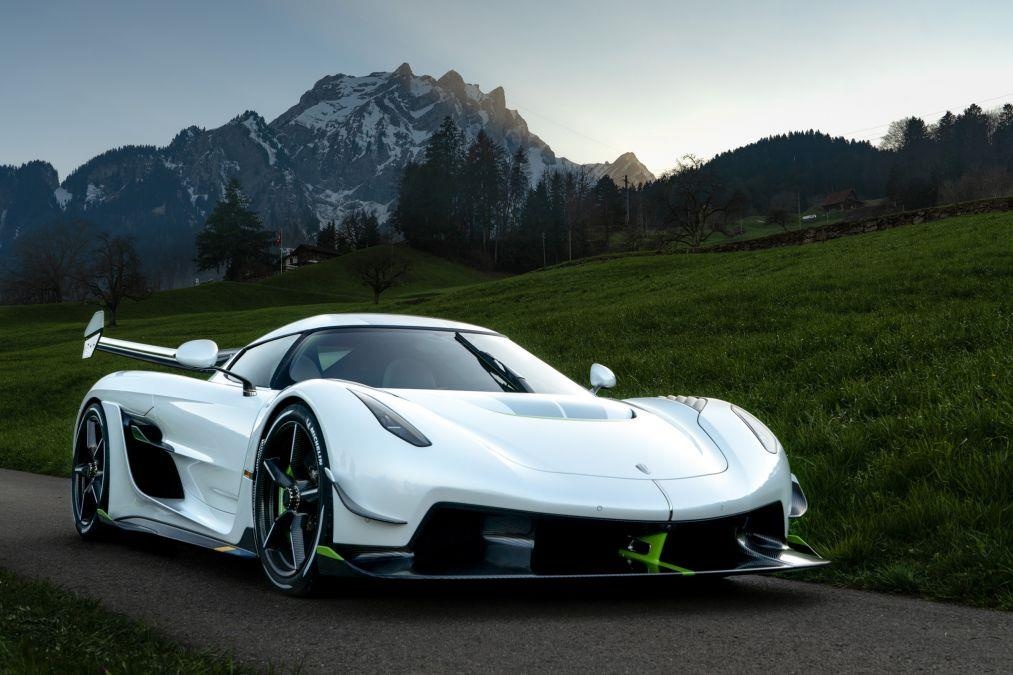 Siêu xe Koenigsegg Jesko đẹp lộng lẫy ảnh 2 Sieu xe Koenigsegg Jesko dep long lay anh 2