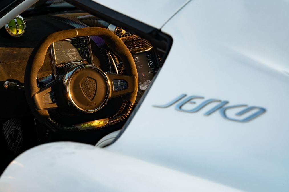 Siêu xe Koenigsegg Jesko đẹp lộng lẫy ảnh 6 Sieu xe Koenigsegg Jesko dep long lay anh 6