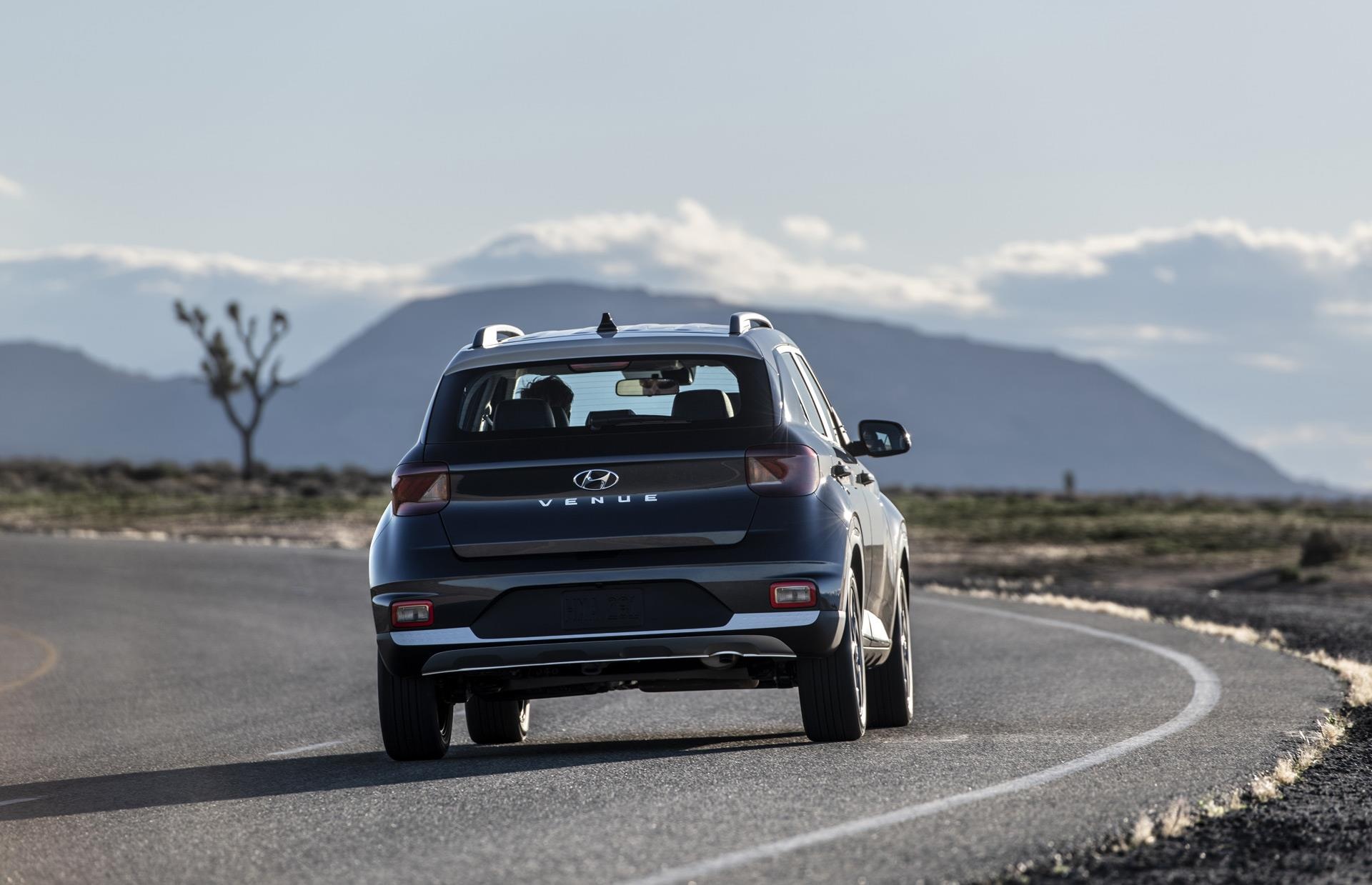 Hyundai Venue chinh thuc trinh lang anh 7