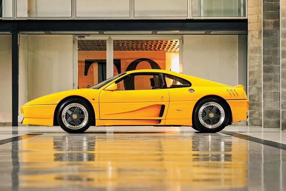 Chiếc Ferrari độc đáo nhất của hãng thiết kế Zagato ảnh 2 Chiec Ferrari doc dao nhat cua hang thiet ke Zagato anh 2