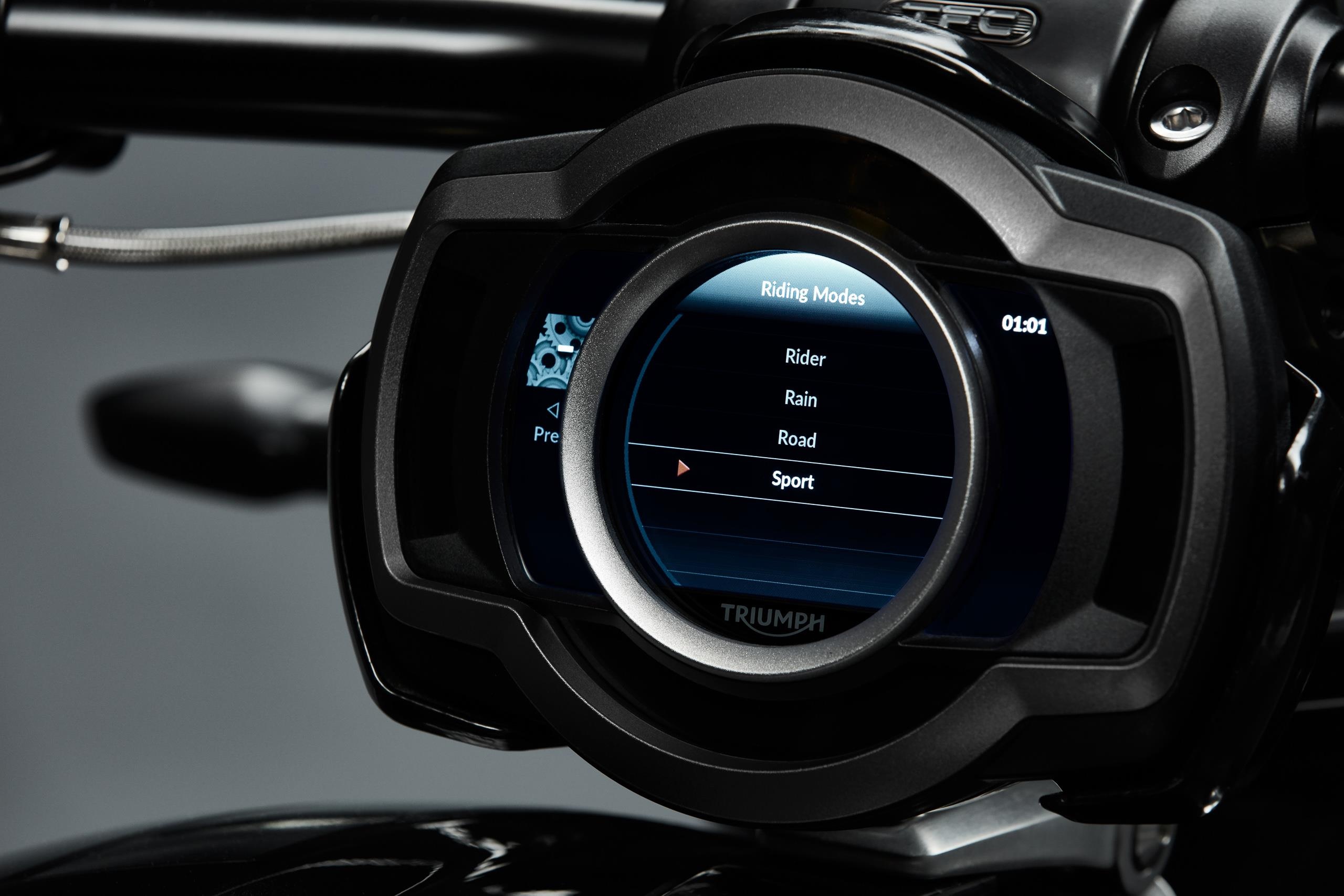 Triumph ra mat Rocket 3 TFC anh 5