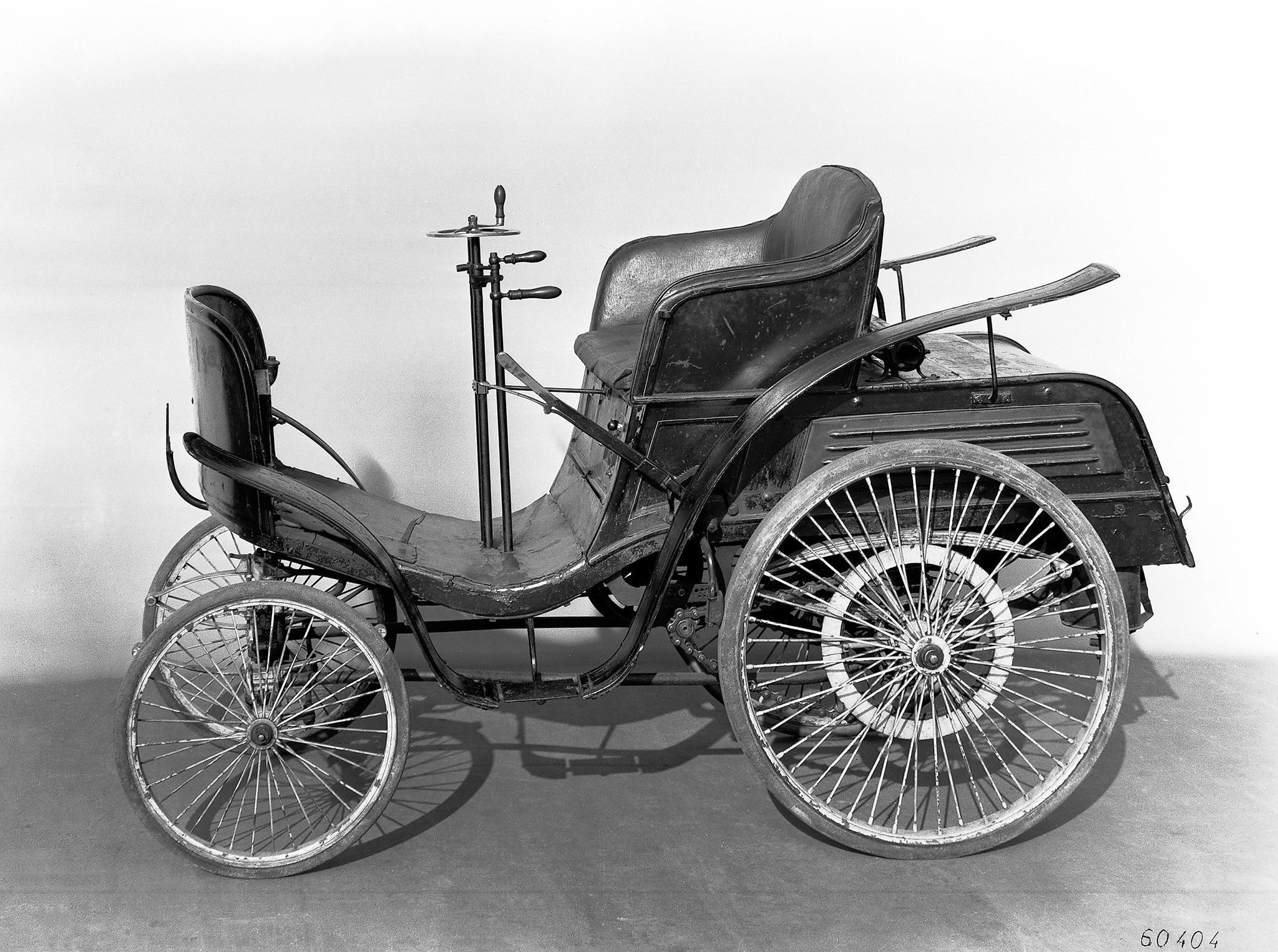 Benz Velocipede,  chiếc xe gây bão 125 năm trước ảnh 2 Benz Velocipede,  chiec xe gay bao 125 nam truoc anh 2