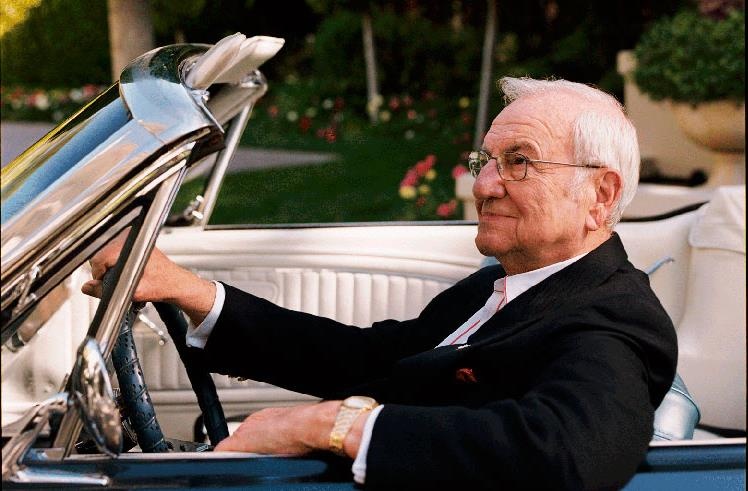 Cha de Ford Mustang qua doi o tuoi 94 hinh anh