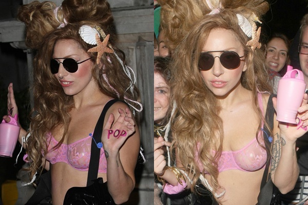 Lady Gaga mac ao lot xuyen thau ra duong hinh anh