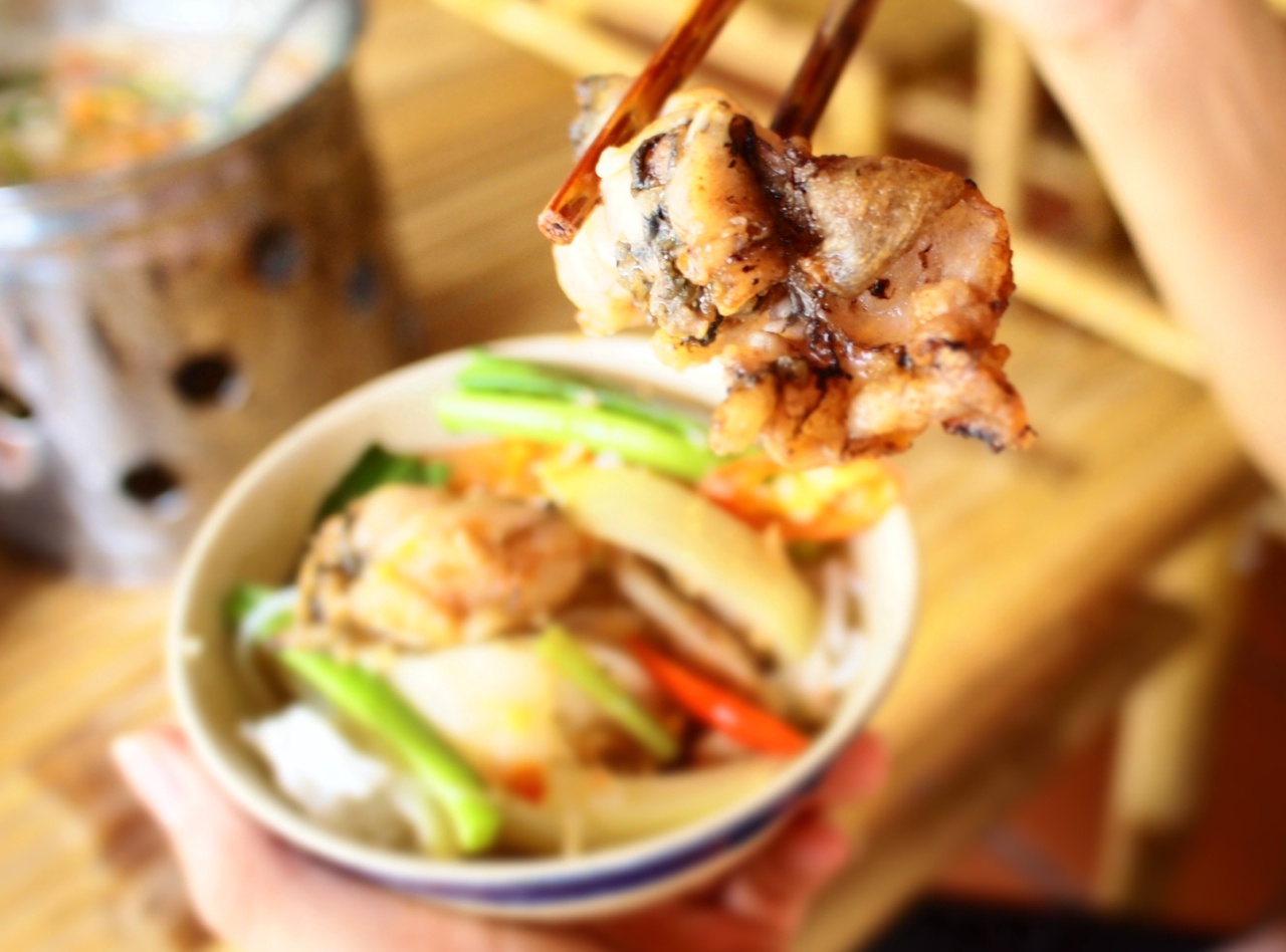 Xuyt xoa lau ech mang chua Ha Noi giua long Sai Gon hinh anh