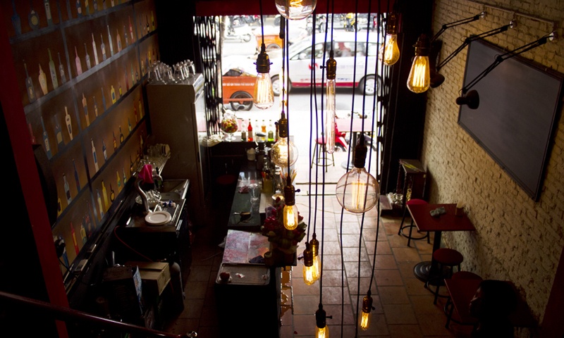 Soi dong dem dong voi Canh buom xinh dep hinh anh