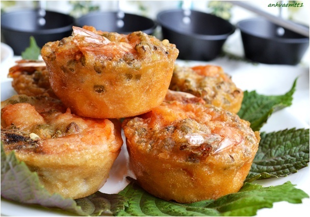 10 mon banh mien Tay duoc yeu thich o Sai Gon hinh anh