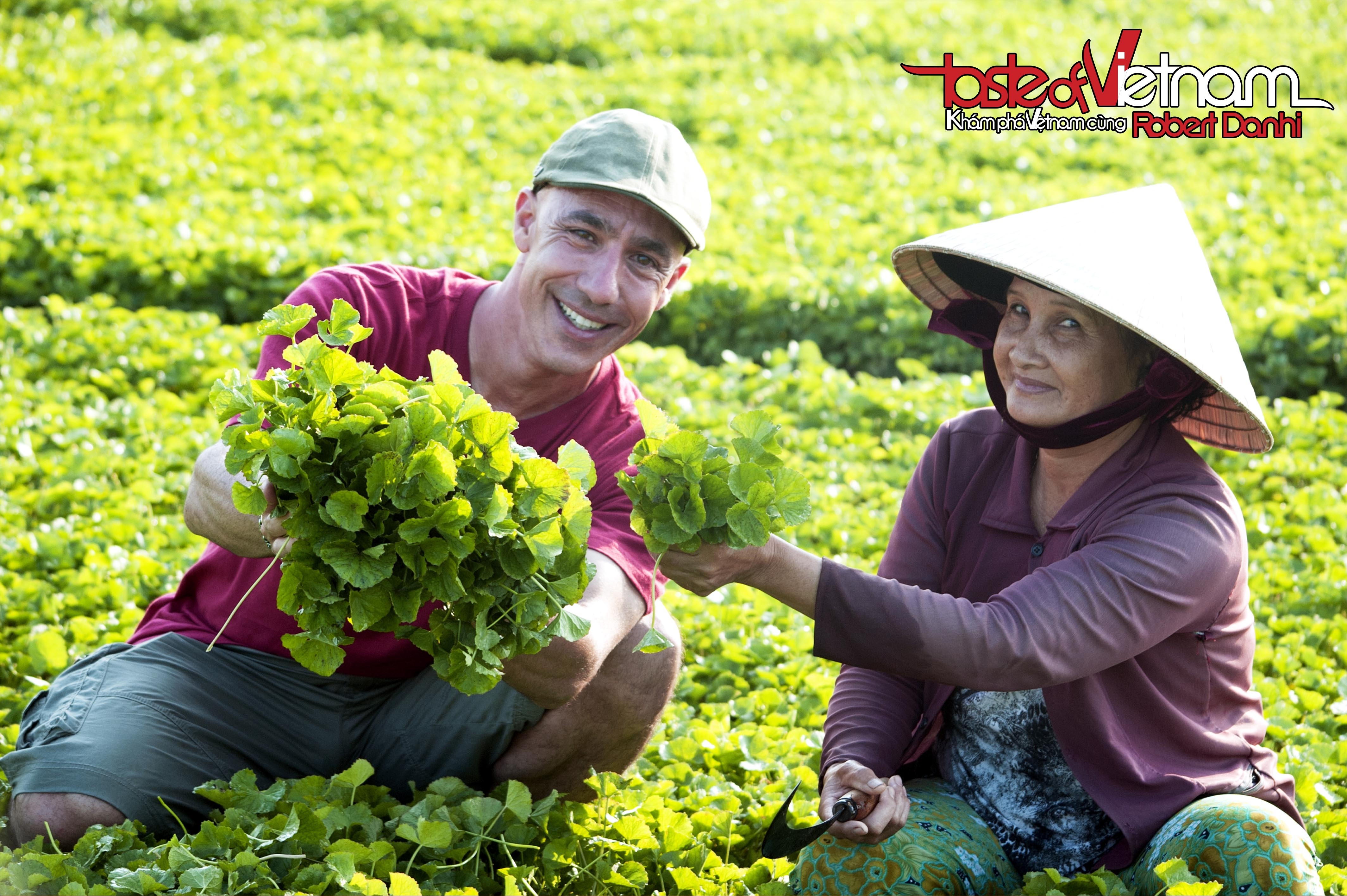 Kham pha Viet Nam cung Robert Danhi hinh anh