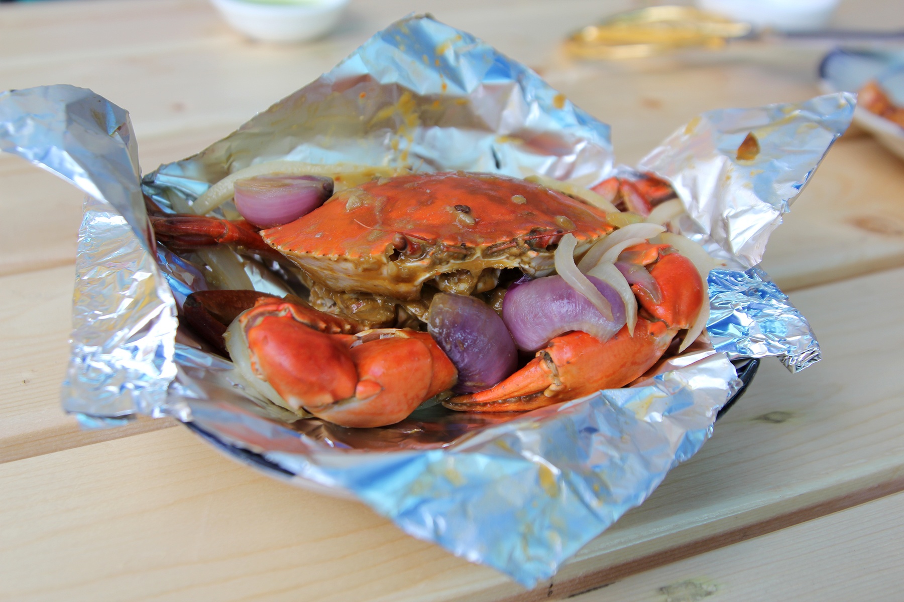 Cua nuong chao cho ngay cuoi tuan hinh anh