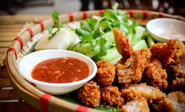 Nhung mon qua vat duoi 10 nghin nong hoi cho mua thu Ha Noi hinh anh
