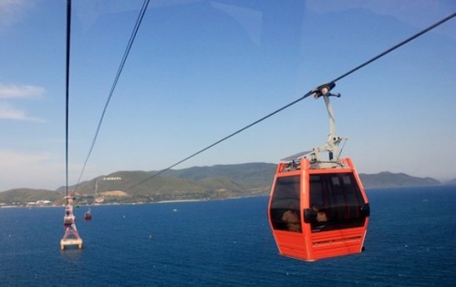 Tranh cai quanh viec xay dung cap treo o vinh Ha Long hinh anh