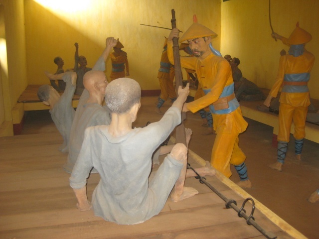 Nhung 'dia nguc tran gian' noi tieng cua du lich Viet hinh anh