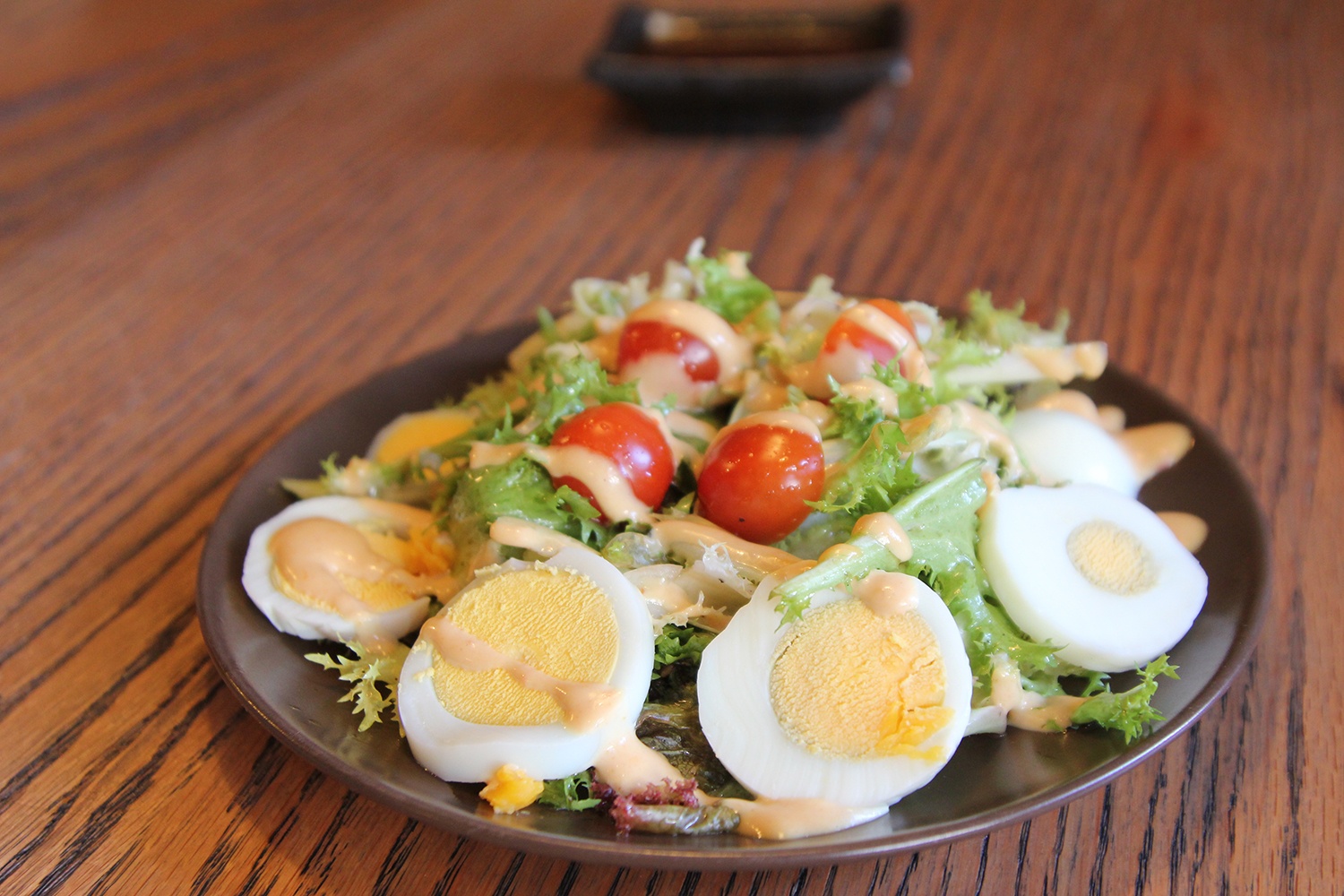 Món salad khai vị hấp dẫn.