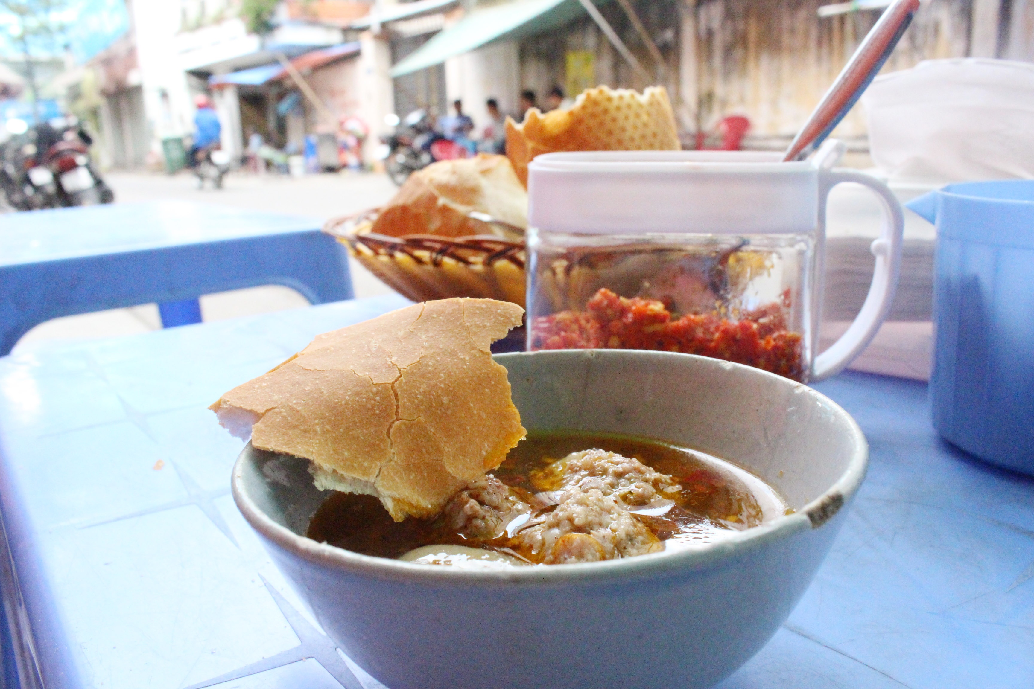 Xiu mai Da Lat nong hoi cho dem lanh Sai Gon hinh anh