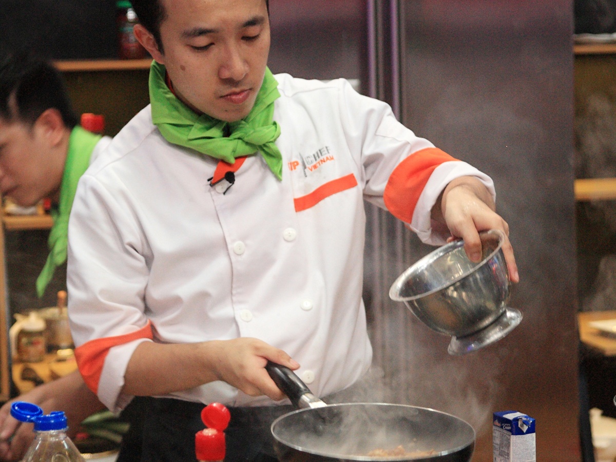 Dau bep Singapore buc xuc vi bi loai hinh anh