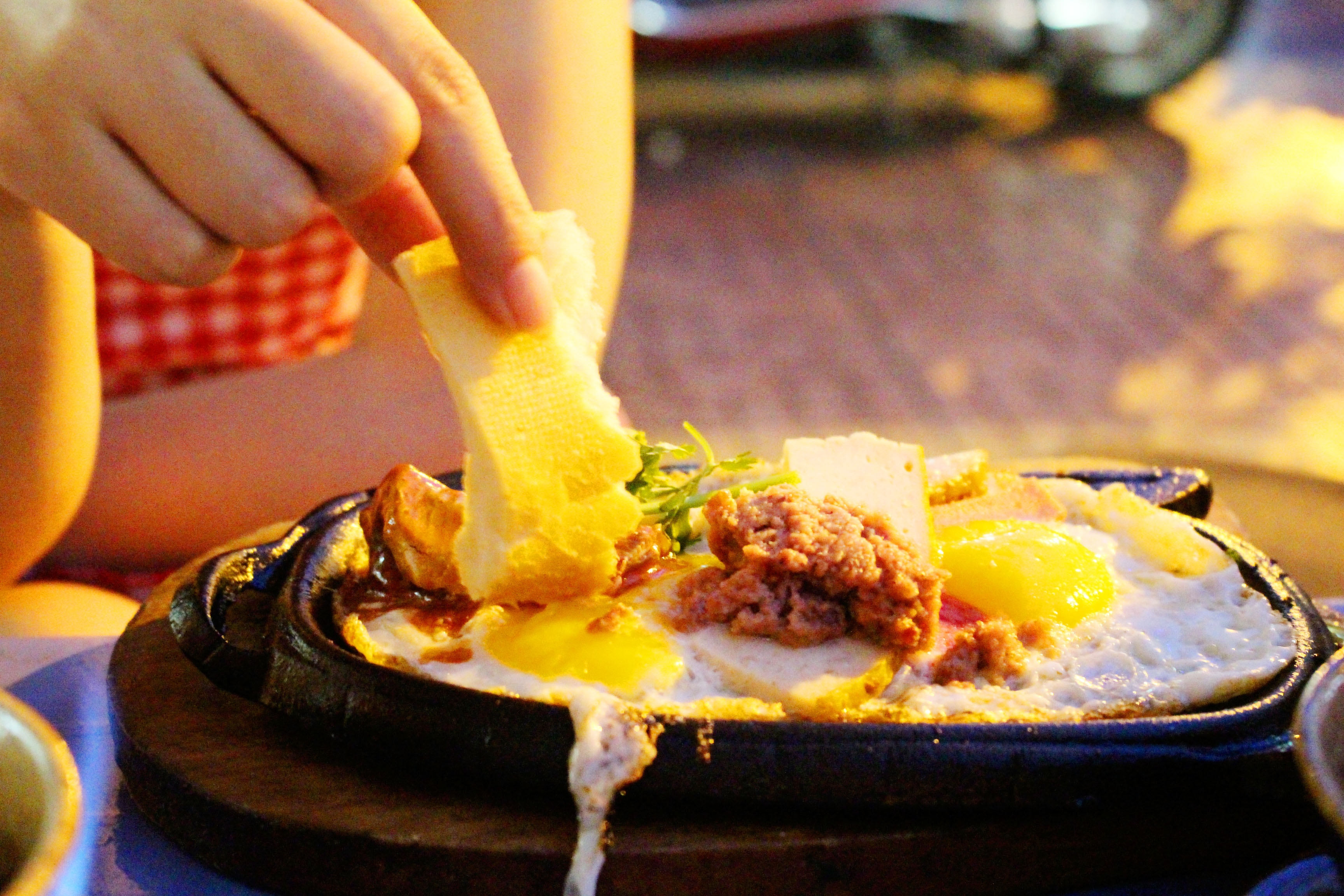 Quan bo ne via he khien khach hang san sang cho xep cho hinh anh