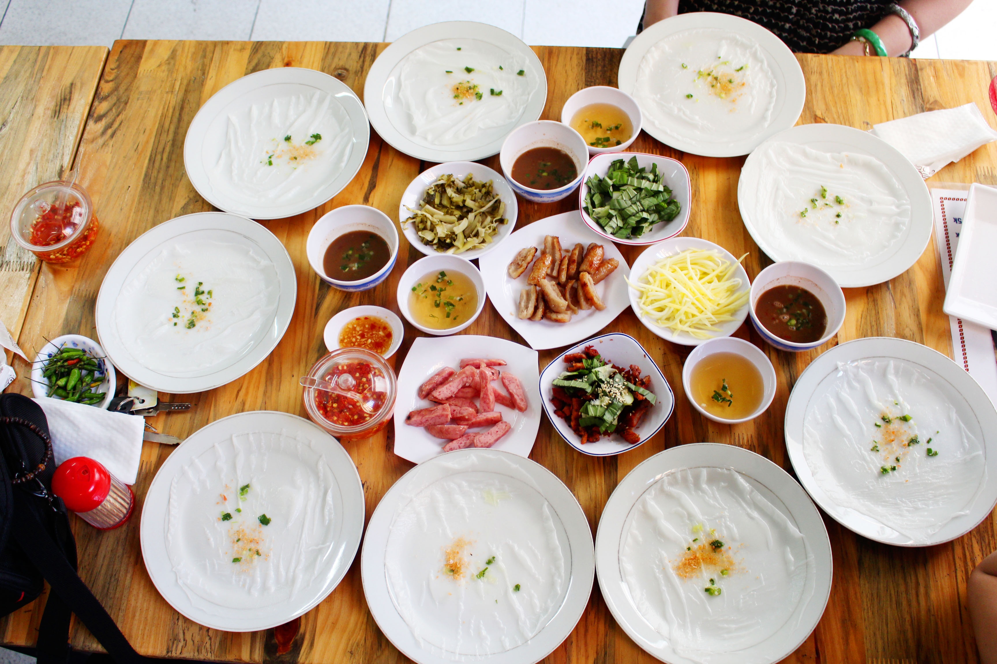 Banh uot kieu Nha Trang tai Sai Gon hinh anh