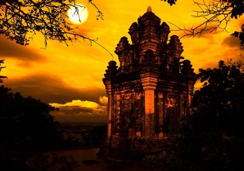 Nhung thap Cham noi tieng nhat Viet Nam hinh anh