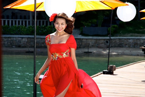 Trailer Nhung nu hon ruc ro hinh anh