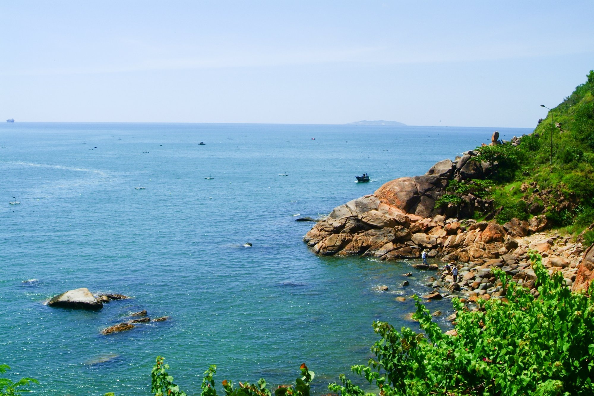 Nhung bai bien dep nhat Binh Dinh hinh anh