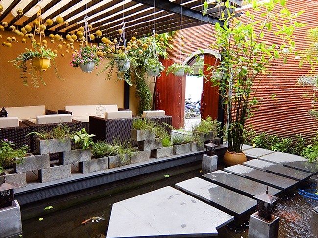 Địa chỉ: Gemmi cofffee, 193D3 Nam Kỳ Khởi Nghĩa, P. 7, Q. 3, TP. HCM.