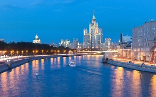 Nhung toa nha choc troi co diem ngam dep nhat the gioi hinh anh