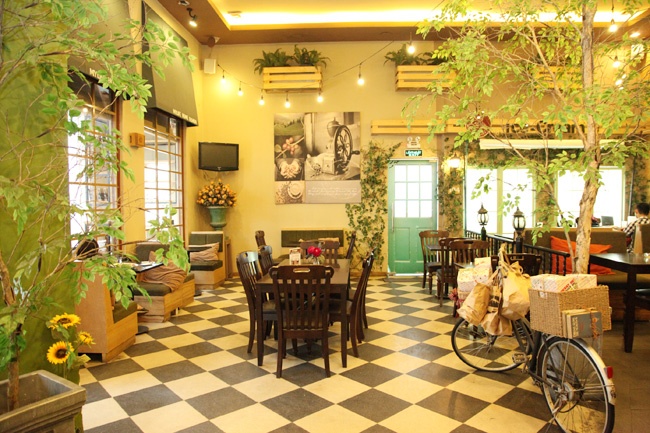 MyLife Coffee – 1 – 3 Nam Quốc Cang, Quận 1