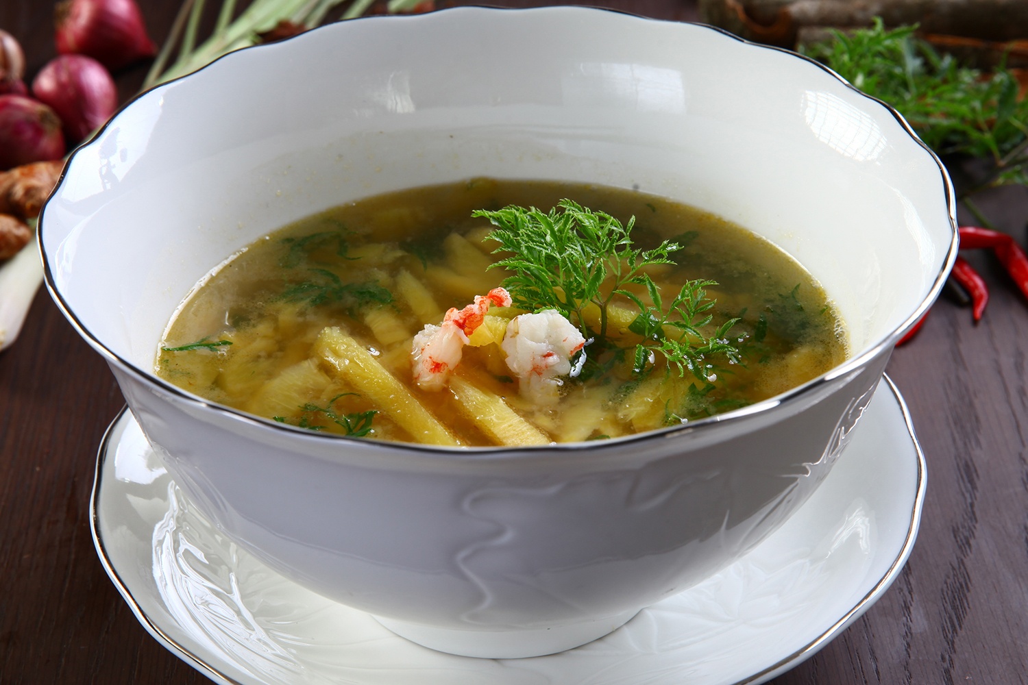 5 phut nau canh tom tuoi voi thom hinh anh