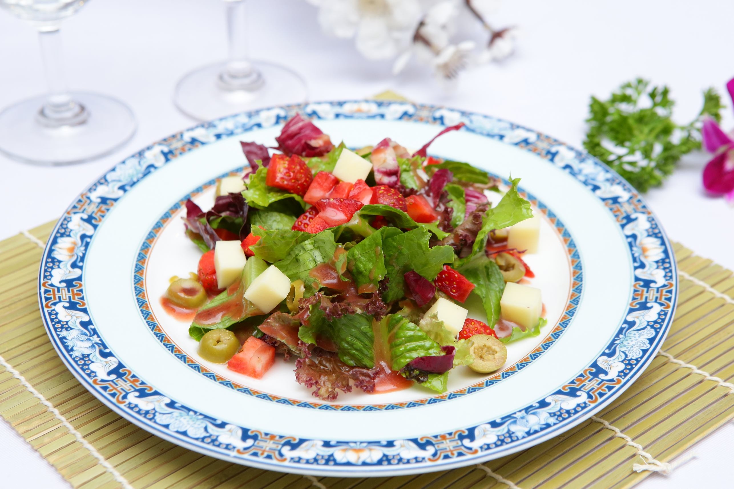 Cach lam salad dau tay ngon nhu nha hang hinh anh