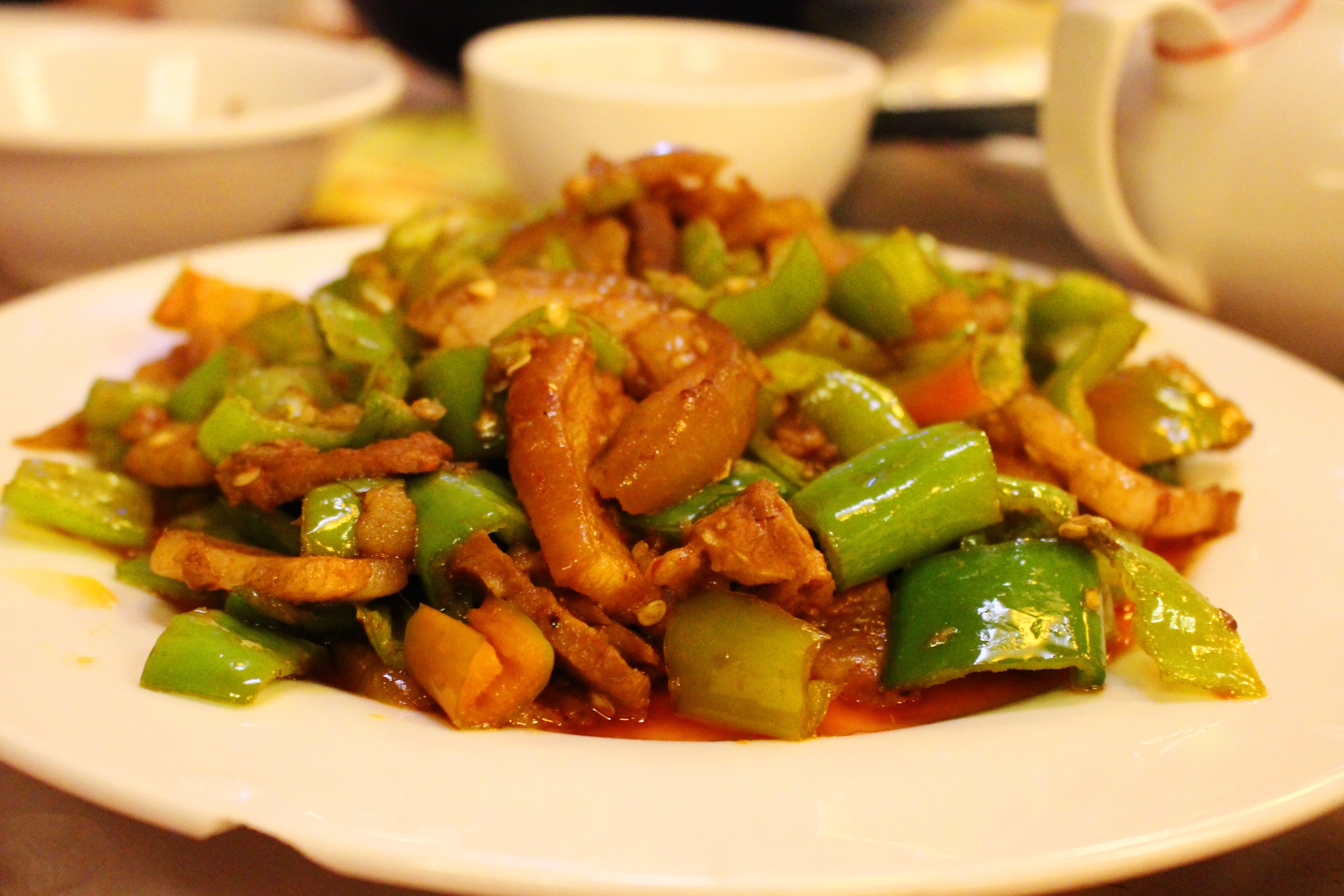 Thit ba chi xao ot chuong thom ngon hinh anh