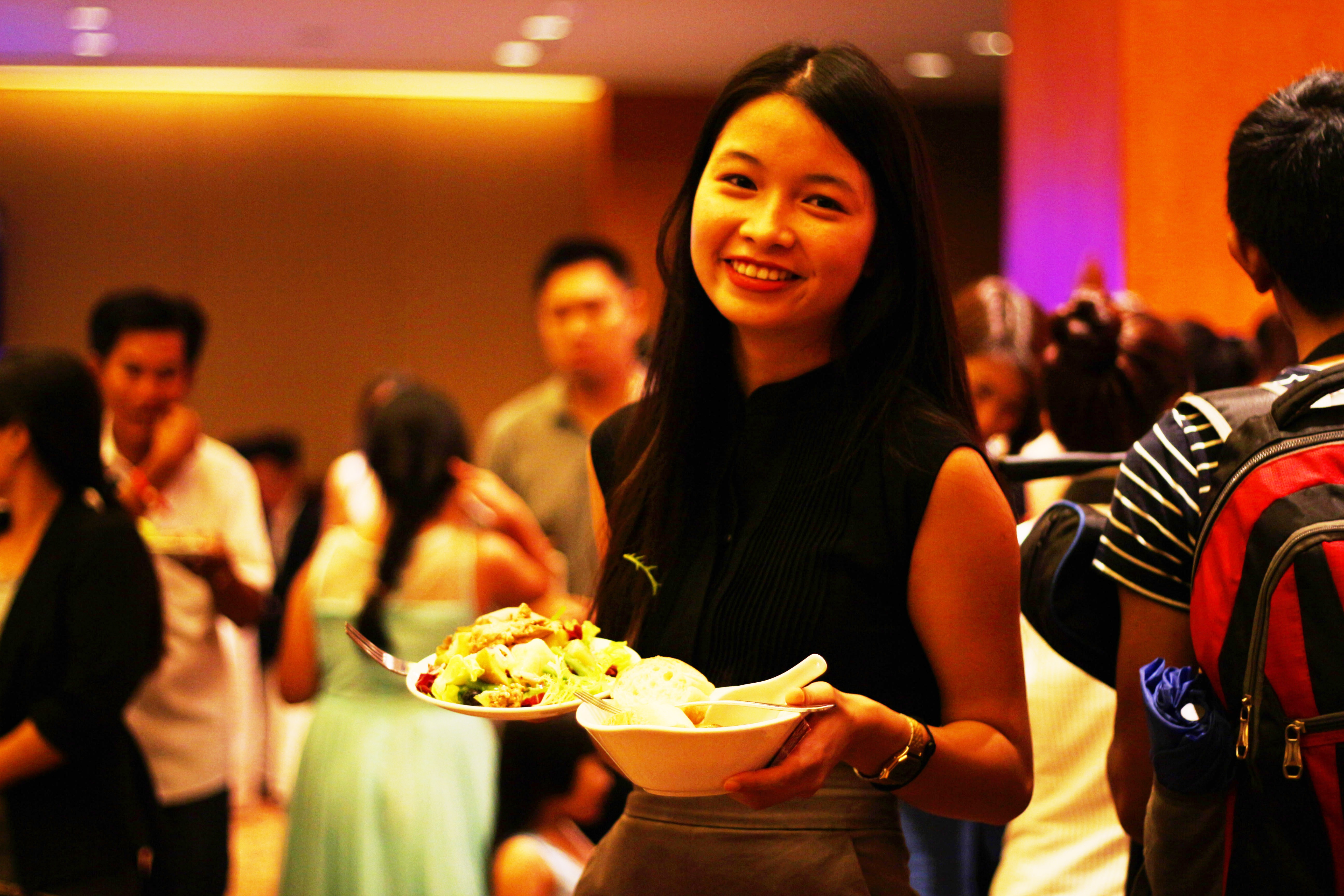 Hon 1.000 thuc khach trai nghiem am thuc Phap hinh anh