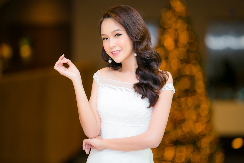Hot girl Sam: 'Nguoi yeu chia tay sau khi an mon toi nau' hinh anh