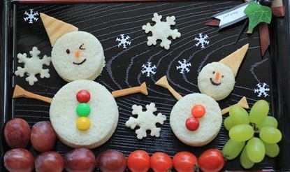 Cach lam banh mi sandwich nguoi tuyet cho Giang sinh hinh anh