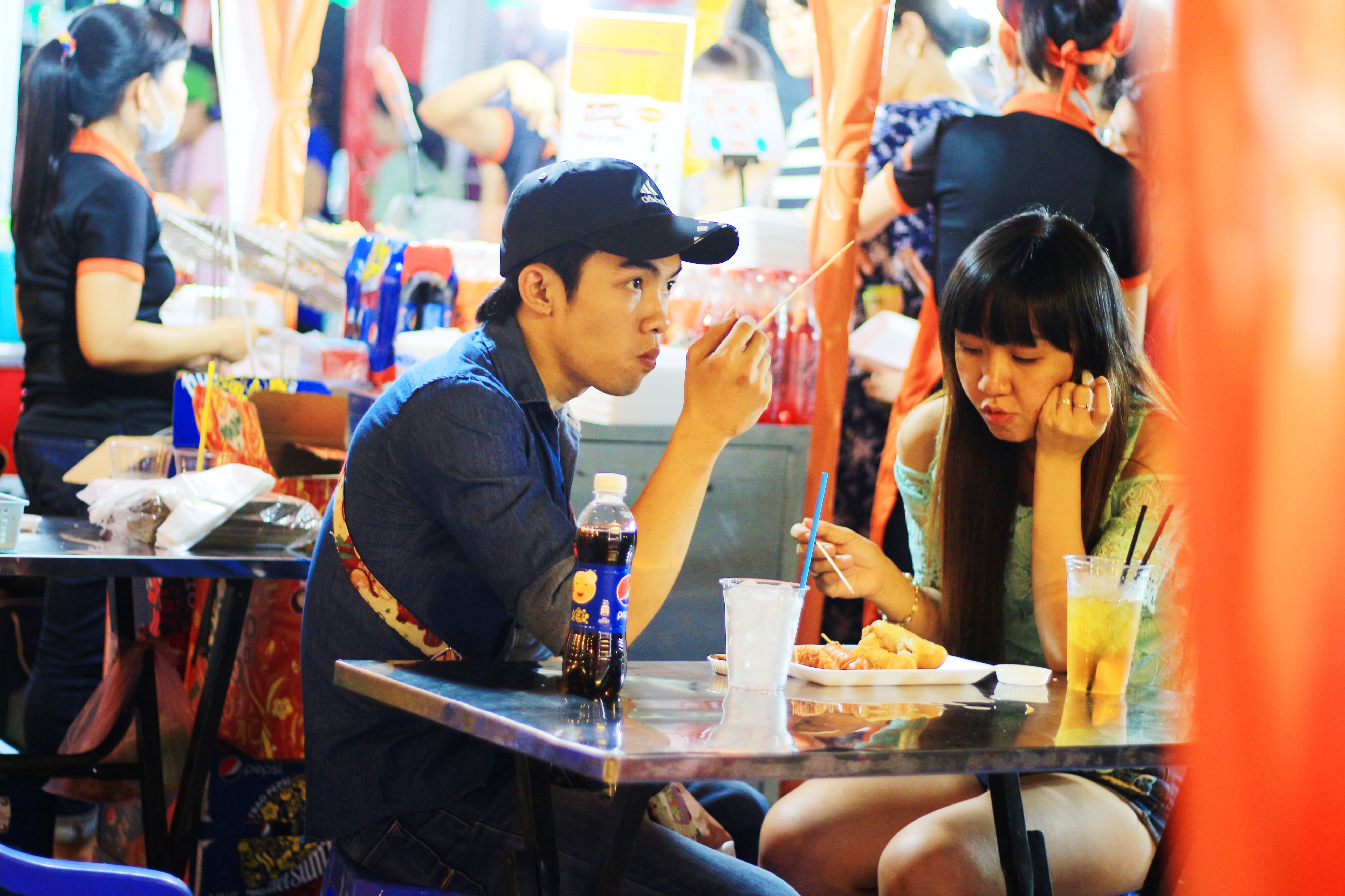 khu mua sắm đêm dành cho giới trẻ ảnh 7 khu mua sam dem danh cho gioi tre anh 7