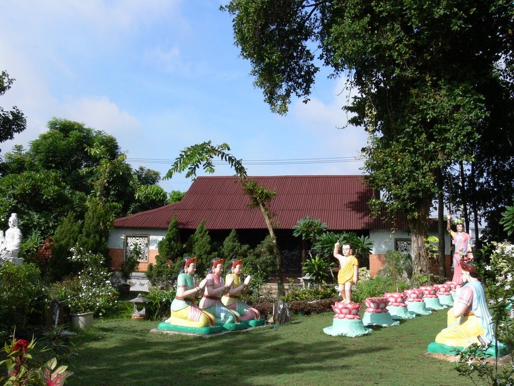 đi chùa đầu năm  ảnh 11 di chua dau nam anh 11