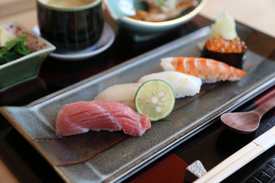 Sushi o TP. HCM anh 10