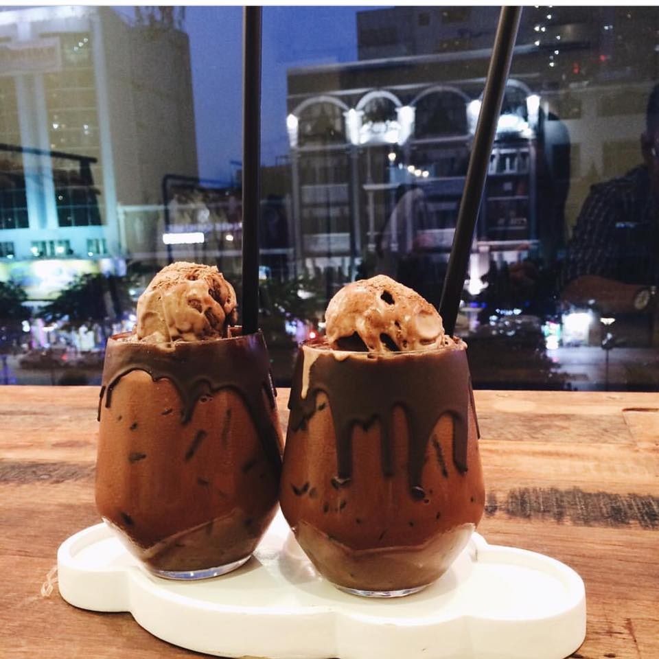 nhung quan tra ngon,  dep tren pho di bo anh 15