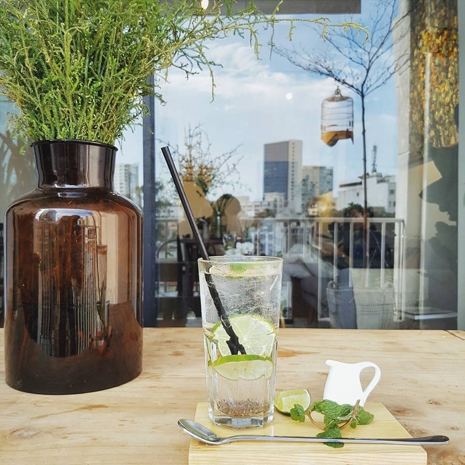 nhung quan tra ngon,  dep tren pho di bo anh 16