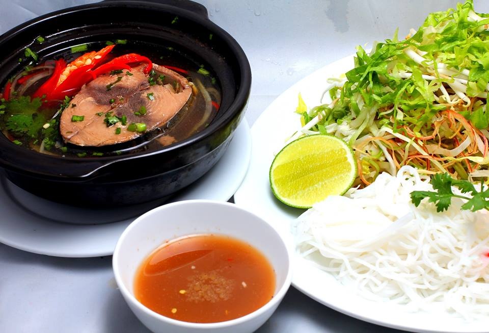 Nhung mon bun hai san ngon cua Sai Gon hinh anh