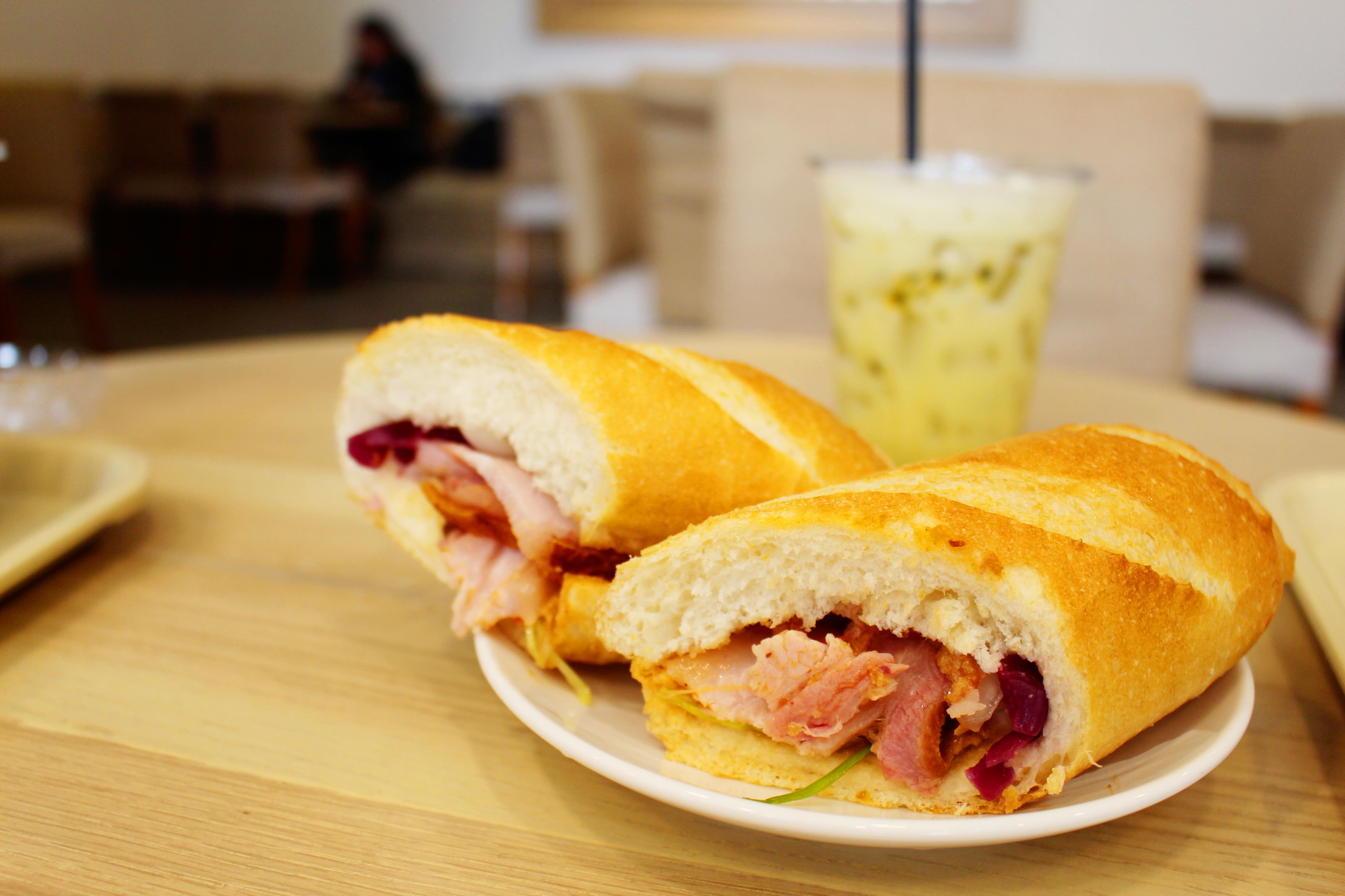 Bánh mì thịt nướng  ảnh 2 Banh mi thit nuong anh 2