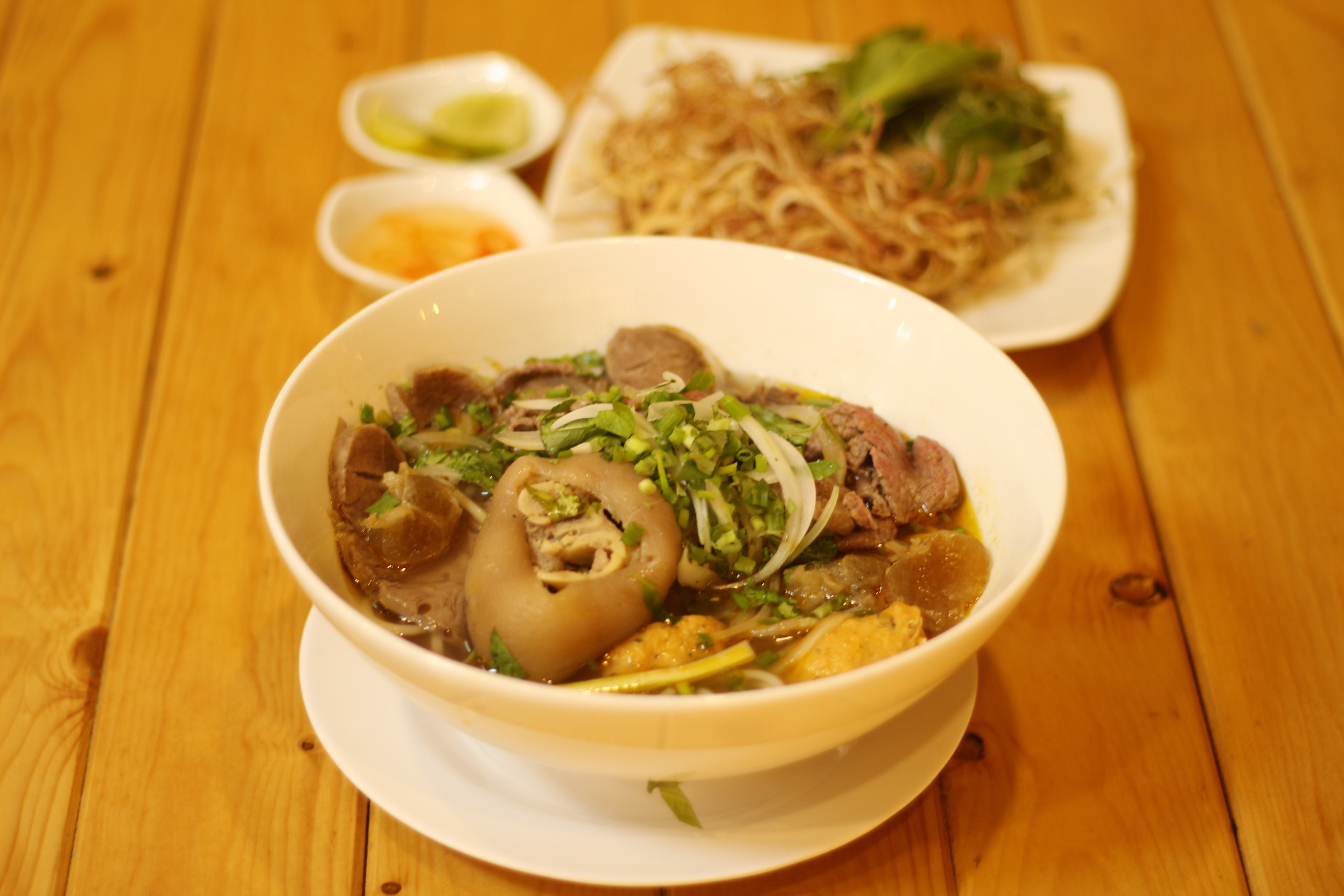 Mon Hue duoc yeu thich o Sai Gon anh 1